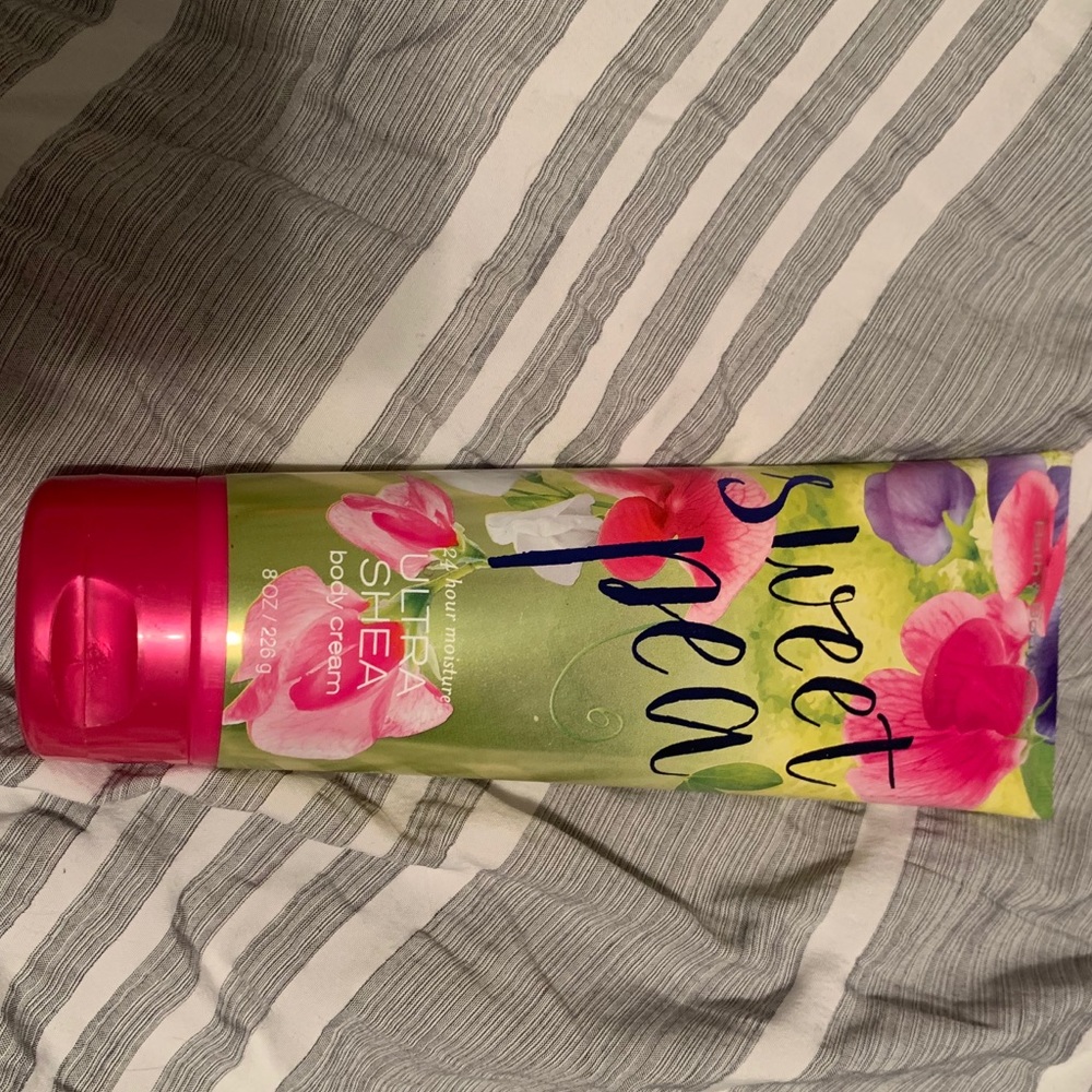 Sweet Pea Bath and body works lotion